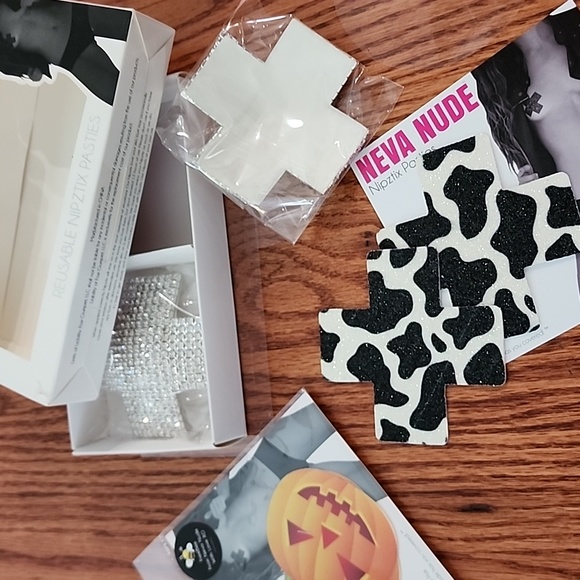 Nwt 3 Neva Nude pasties. - Picture 3 of 3